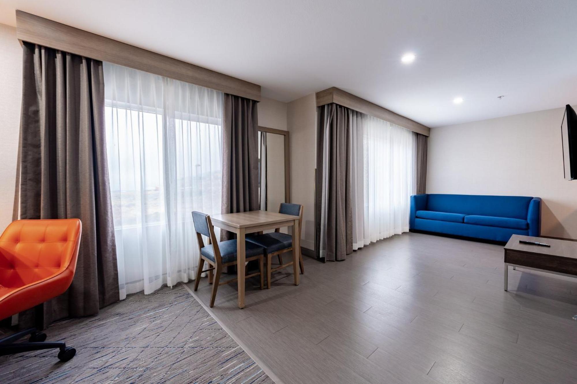 Holiday Inn Express & Suites Frazier Park By Ihg Lebec Екстер'єр фото